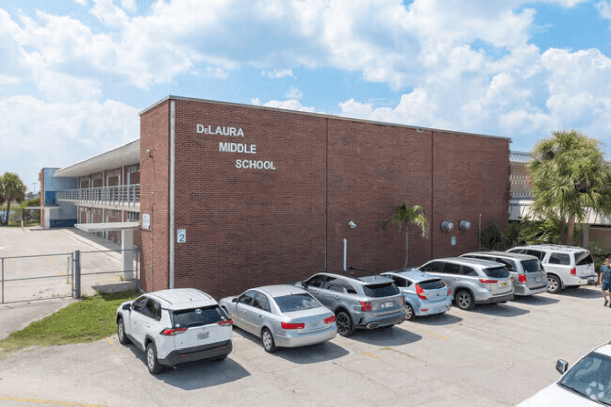 DeLaura Middle School