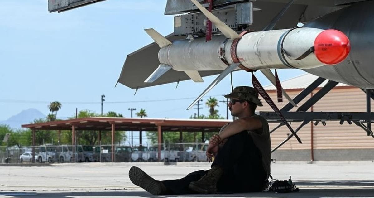 Is Staying Off-Base Cheaper Near Tyndall AFB for TDY?