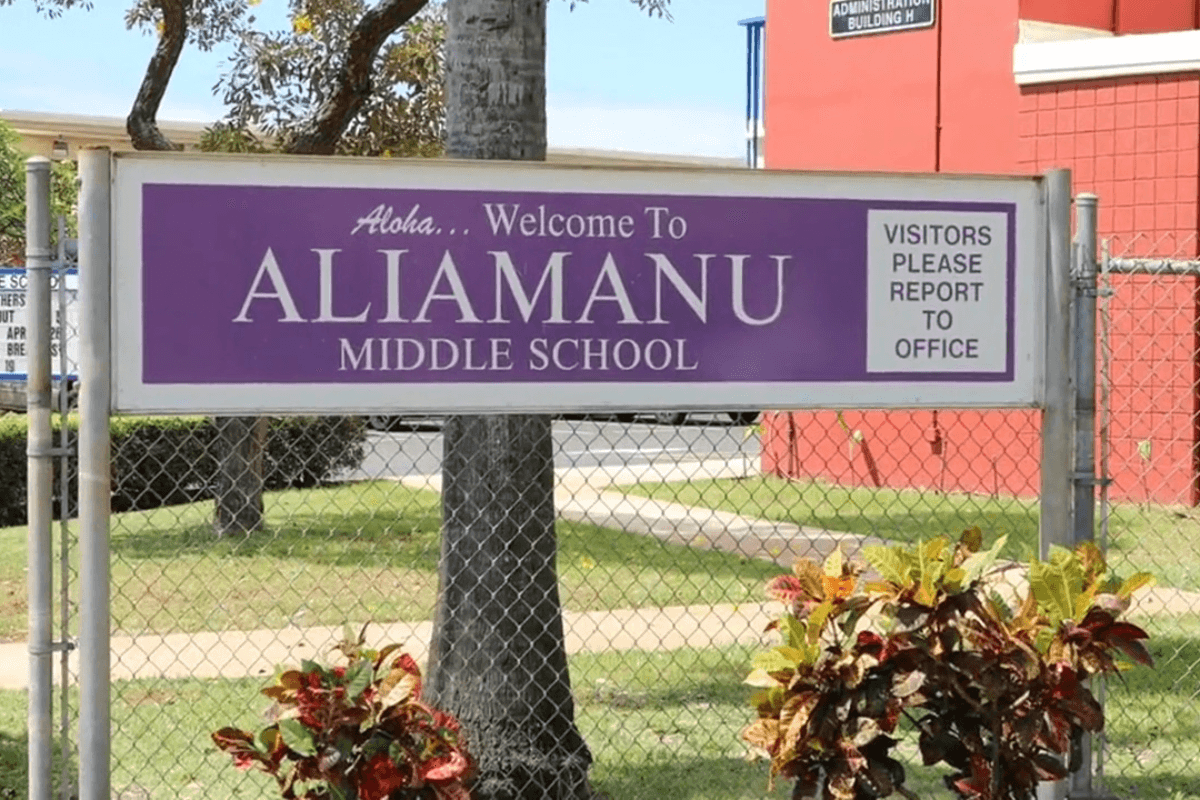 Aliamanu Middle School