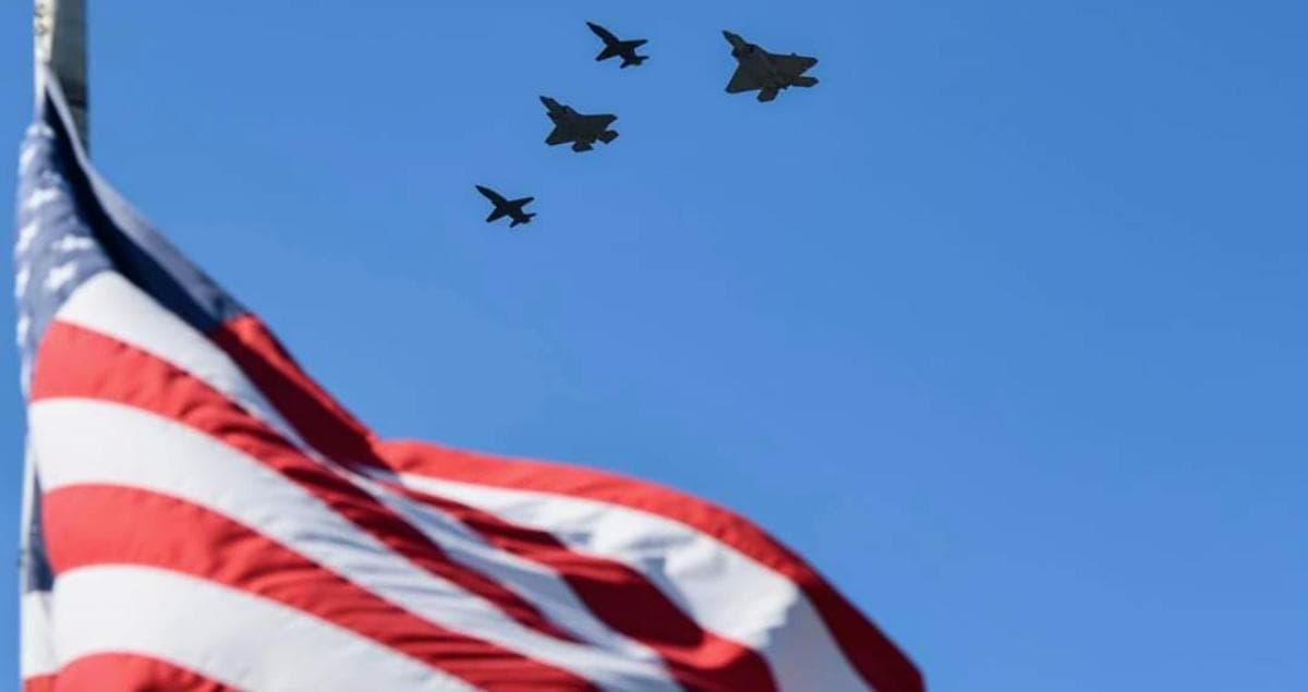 How far can I live from Luke AFB and still be reasonable commute