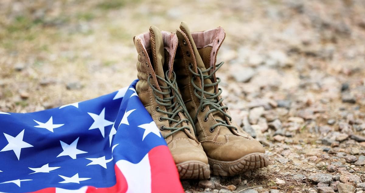 How to Rent Your Home to Military Guests Near Luke AFB