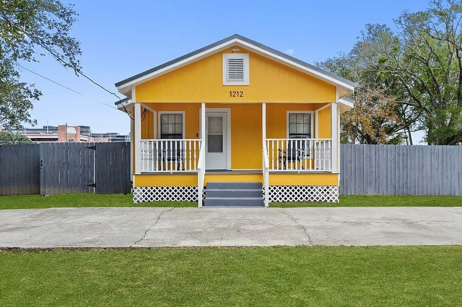 Charming 2BR/1BA Cottage Near Keesler AFB – Renovated, Secure & Convenient