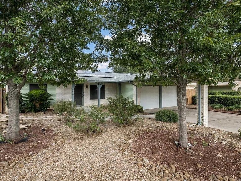 Family-Friendly 3BR Home Near Lackland AFB, SeaWorld & Downtown