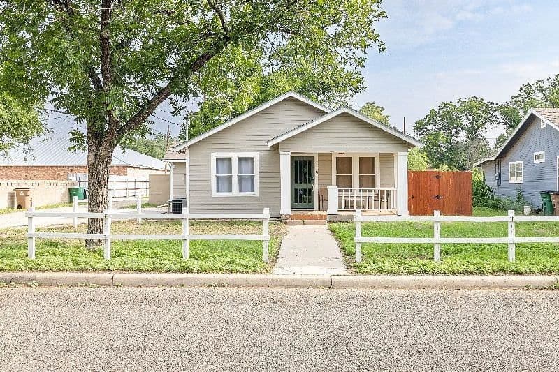 TDY 2BR 2BA Home Goodfellow AFB - Pet, Secure, Parking