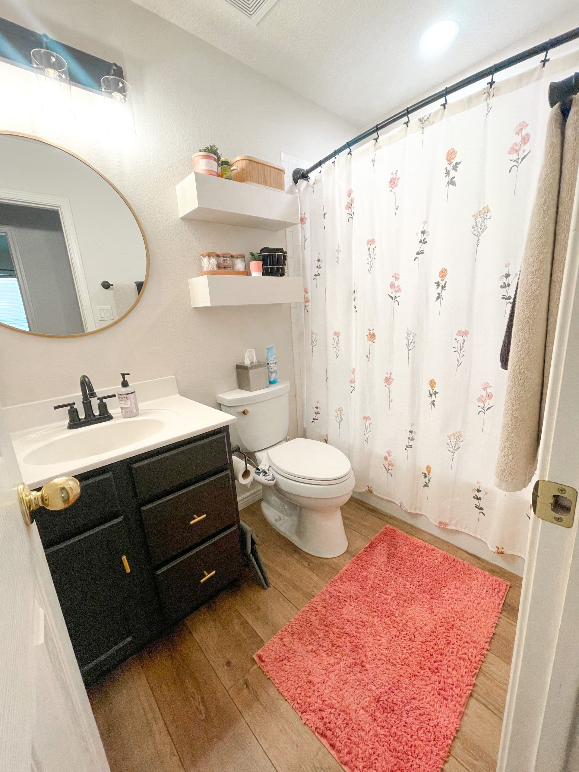 Family Home 4BR 2BA Kirtland AFB - Spacious, Kid-Friendly