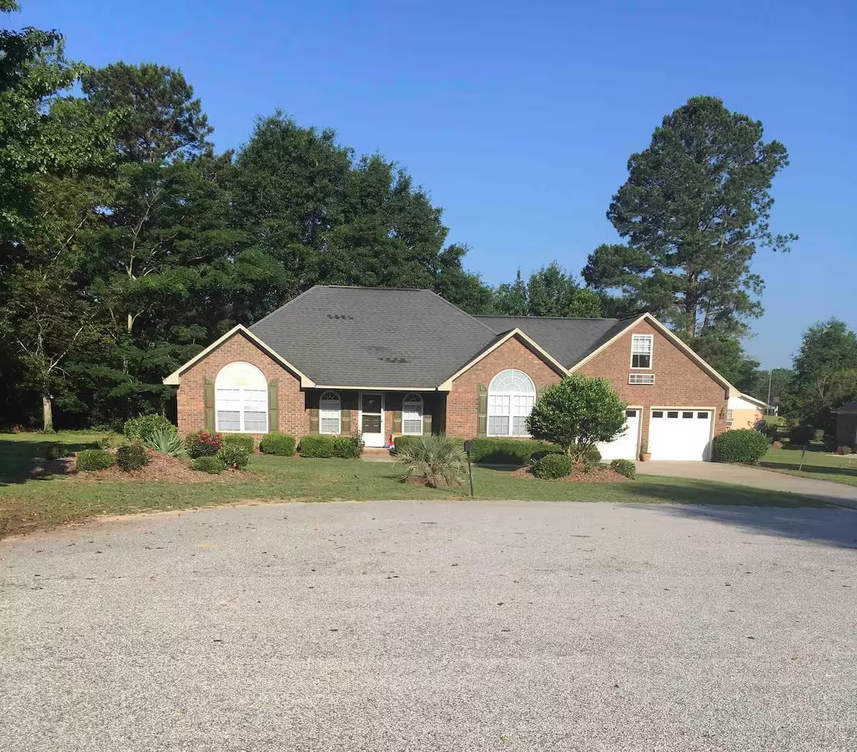 Furnished 3BR 2BA Home Shaw AFB - Bonus Room, Spacious
