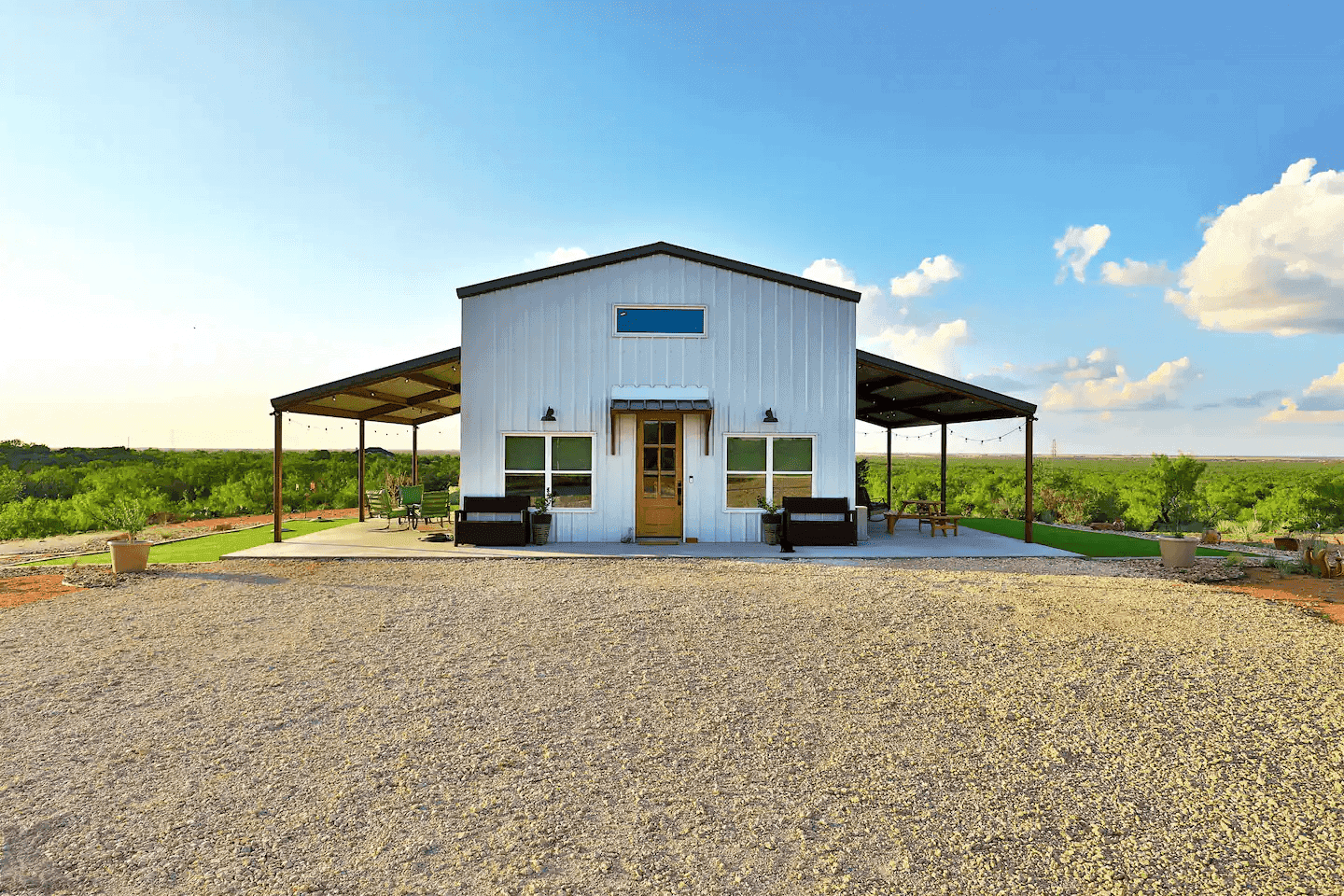Enid 2BR 2BA Ranch Vance AFB - Cozy, Backyard, Sunsets