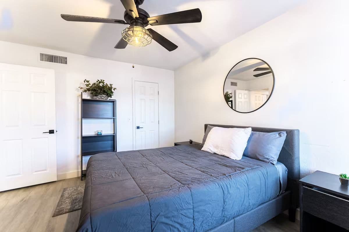 Modern 1BR Retreat Near Luke AFB • Pool, Gym & Pet Friendly