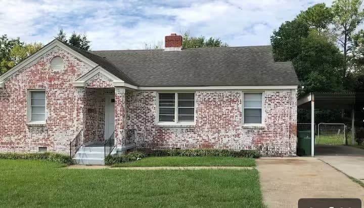 Spacious 3BR TDY Retreat Near Maxwell Air Force Base – Midtown Comfort